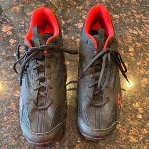 Men’s Giro Bike shoes size 13